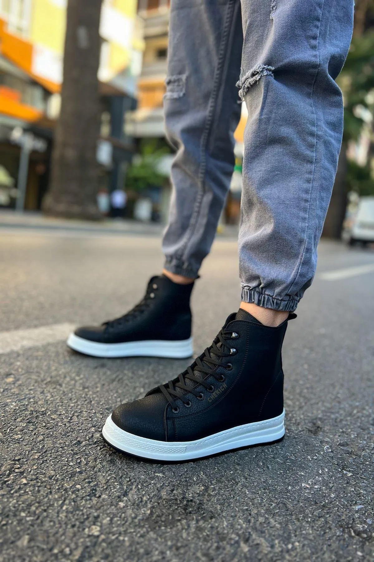 CH055  Mens Sneaker Boots