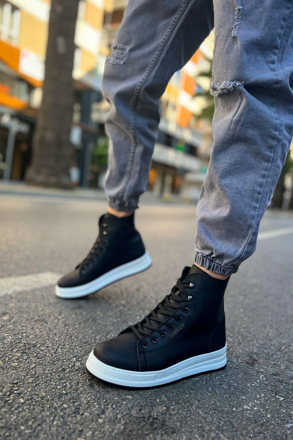 CH055  Mens Sneaker Boots