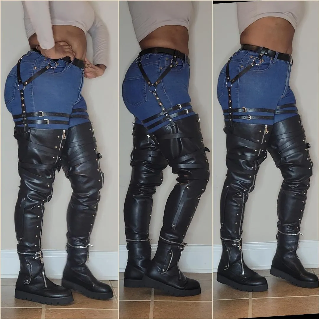 Zipper Garter Flat Boots